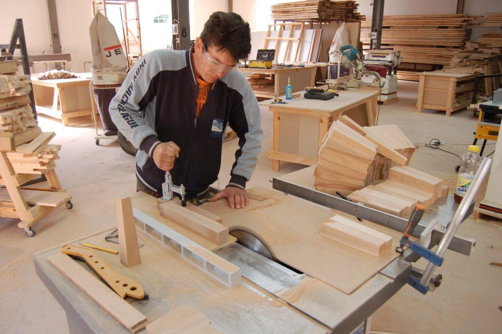 Unique Bedroom Furniture: Personalized Comfort from Ambiuvozori